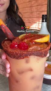 Tropical Cuties  Deli fuck|▷ Charlotte Sartre in Dredd Gapes Them All (Photo 12) | Evil Angel