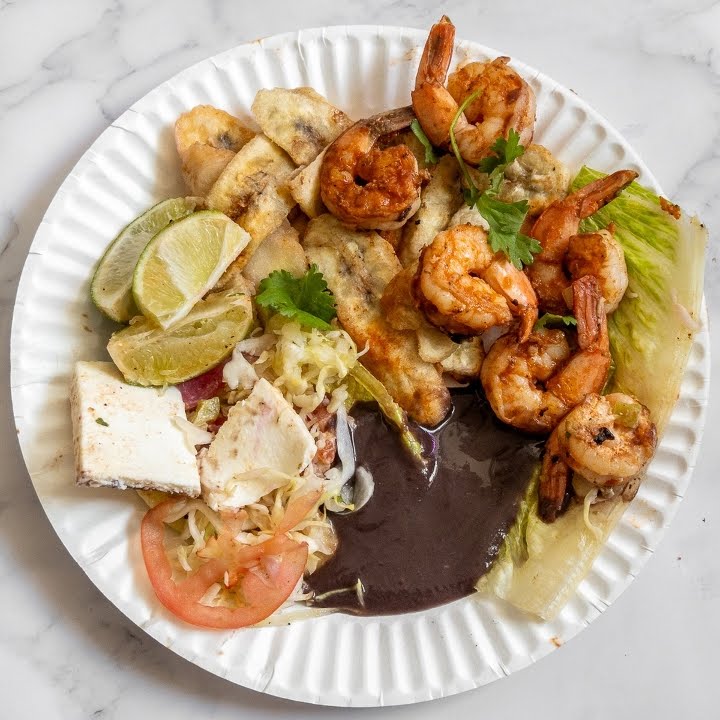 Catrachita Yucateca by null