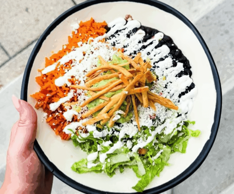 Fonda Lupita by null