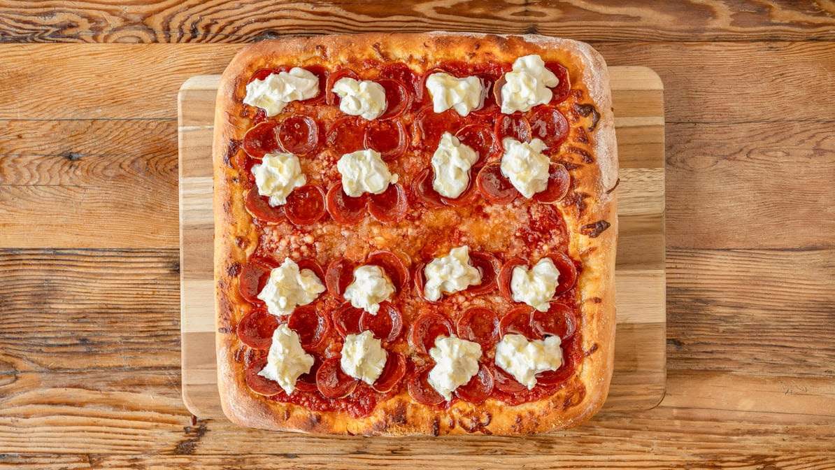 Milana's New York Pizzeria by null