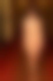 motel nude|Babe posing naked in a motel room