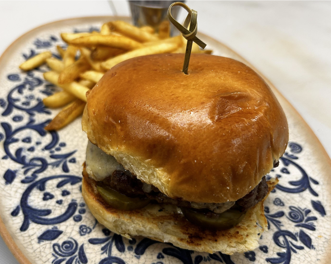 Royal Restaurant by null