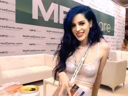 Easaatbwx cnhqciilksegq jpg x Mfc webcam