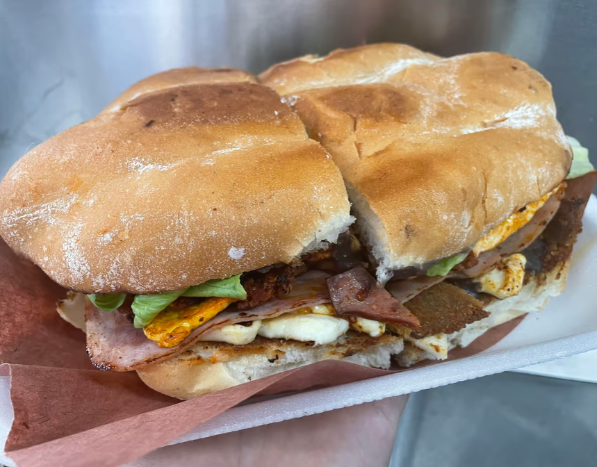 El Alebrije (Food Truck) by null