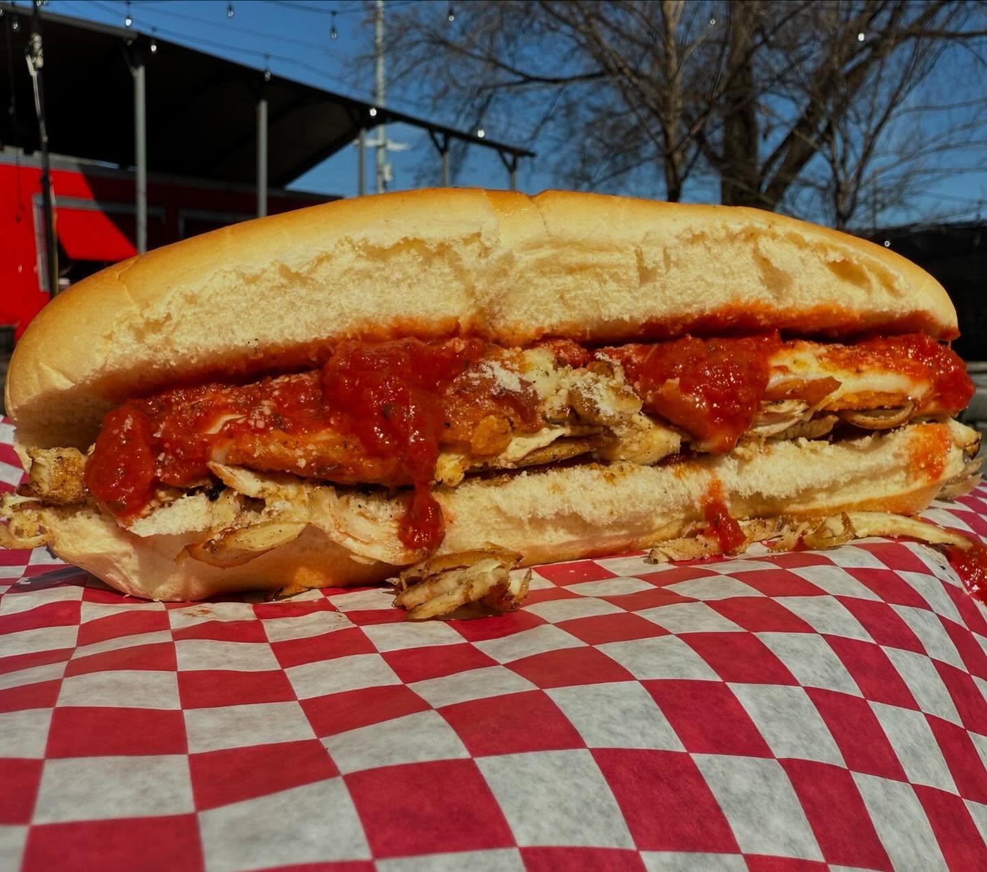 Cledis Burgers & Beer Garden by null