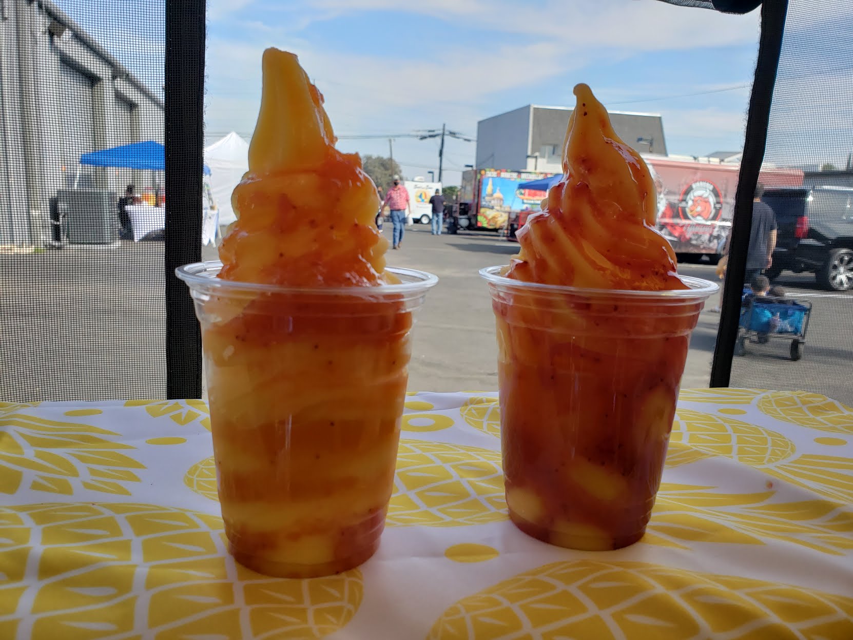 pineappleWHIPS by null