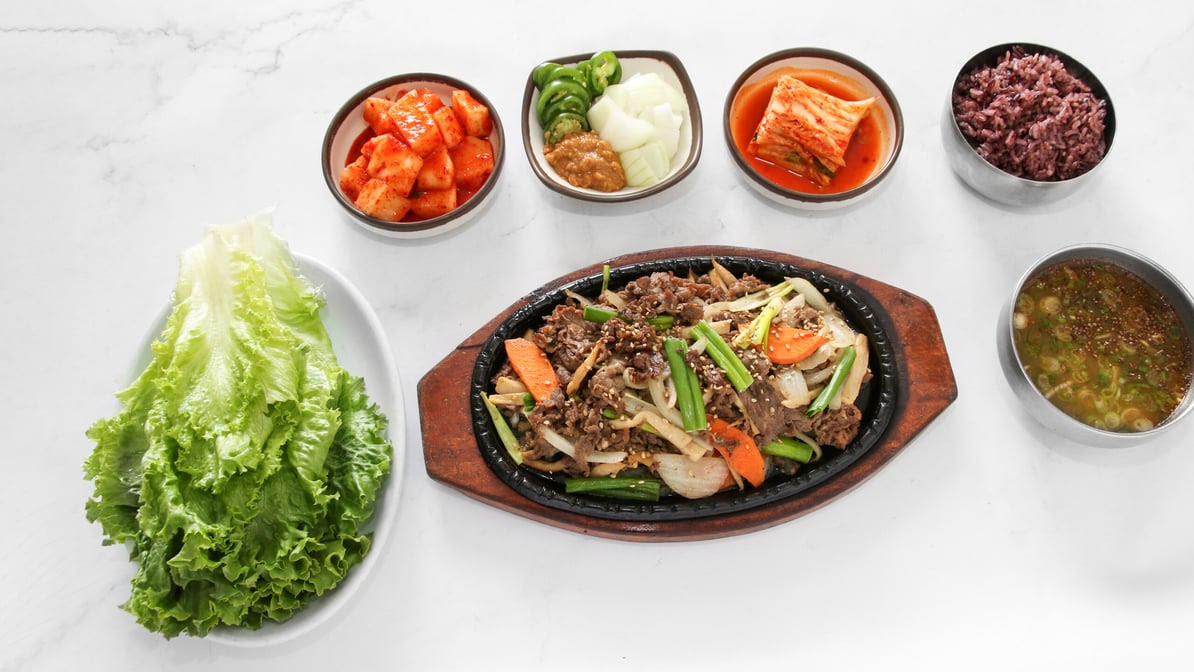 Eighth Street Soondae 8가순대 by null