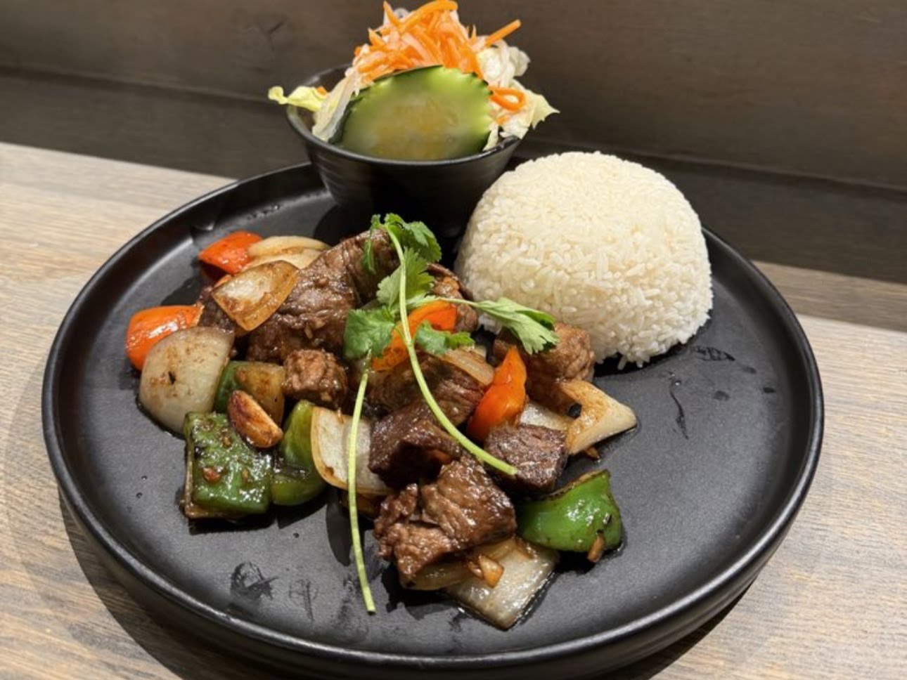 Hem by LeQuy by null