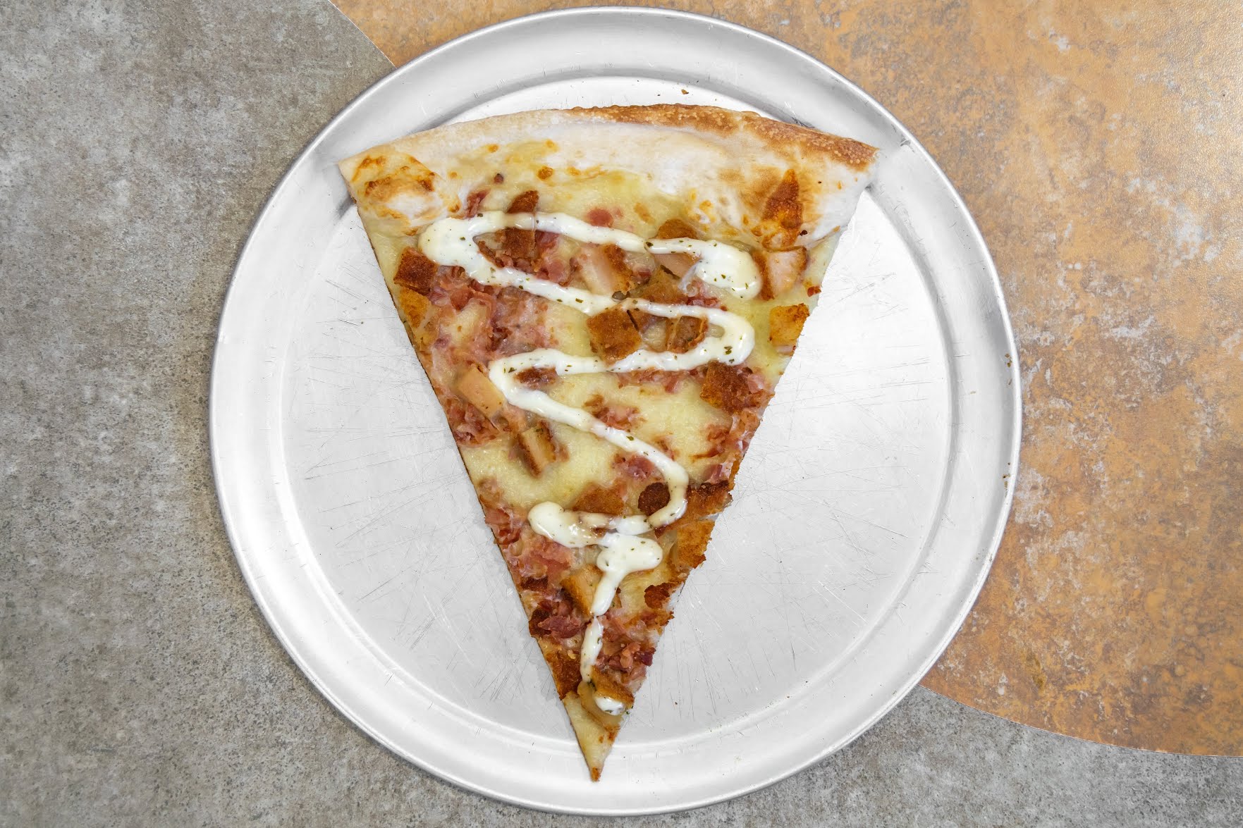 Outta Hand Pizza by null