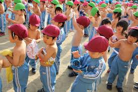 幼稚園 裸|乾布摩擦 - 花乃幼稚園