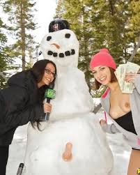 Hot ass teen really needs some money jpg x Girl fucks snowman