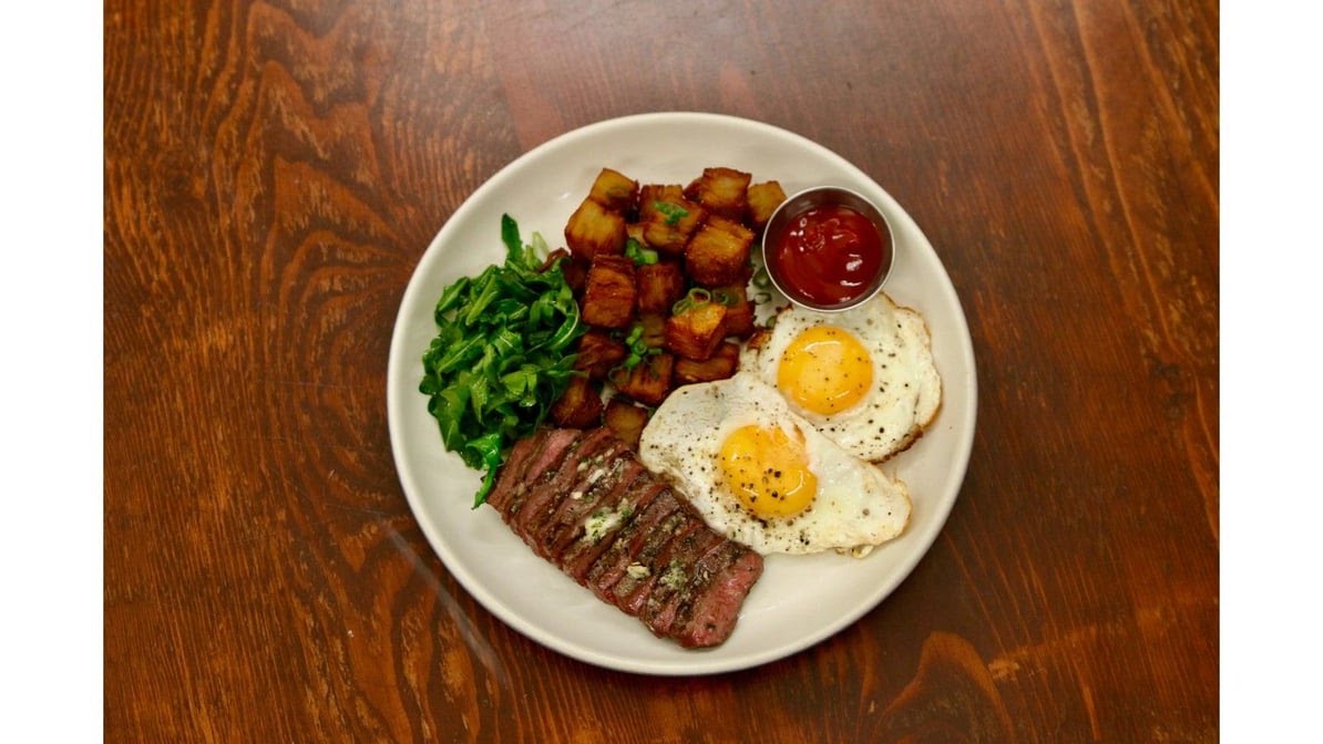 LOCAL Public Eatery Leaside by null