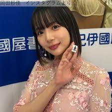 岡田紗佳|髪切ったにょ」岡田紗佳、ボブにイメチェン！新ヘアスタイルに「世界一可愛い」「美人が際立つ！」「更に美しくなった」 - ライブドアニュース