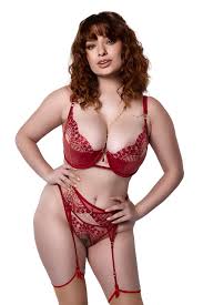 Octavia red small jpg x Red vr
