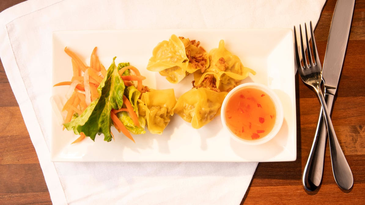 Pho Hoang Long by null