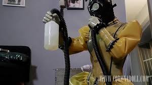 Y nzuuanbn jpg x Gas mask