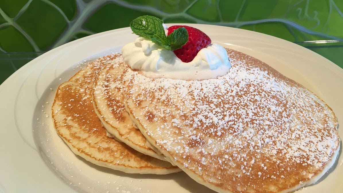 Evergreen Eatery & Cafe by null