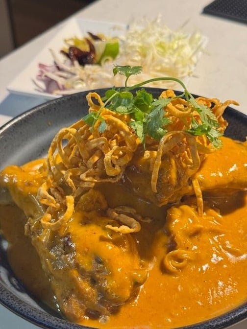 SpoonFull Thai Kitchen & Bar by null