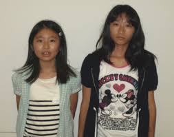 女子小学生高学年　まんちら|小学生 女の子 ランドセル パンツの写真素材 - PIXTA