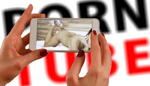 How to enjoy porn safely on your smartphone jpg x How to