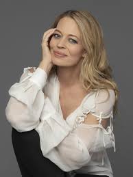 Jeri ryan jpg x Jeri ryan