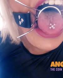 Open mouth spider gag blowjobj with leash feat gamergirlroxy faphouse xhamster jpg x Spider gag