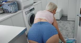 Dee williams gives blow and tit jobs in the laundry room jpg x Laundry room