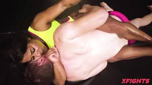 Naked female bodybuilder pornstar fucks a dildo jpg x Muscular female