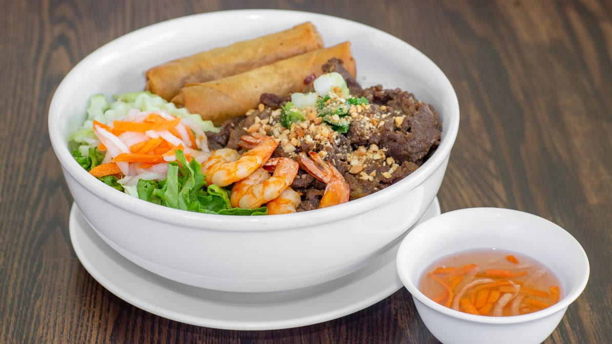 Glendale Phở Co. by null