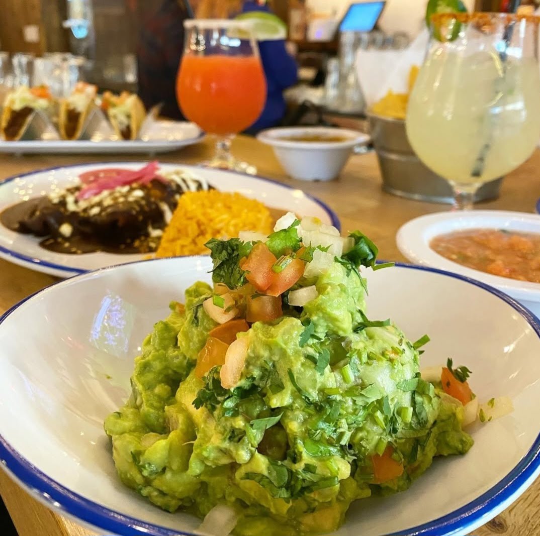 Nina’s Great Burrito Bar by null