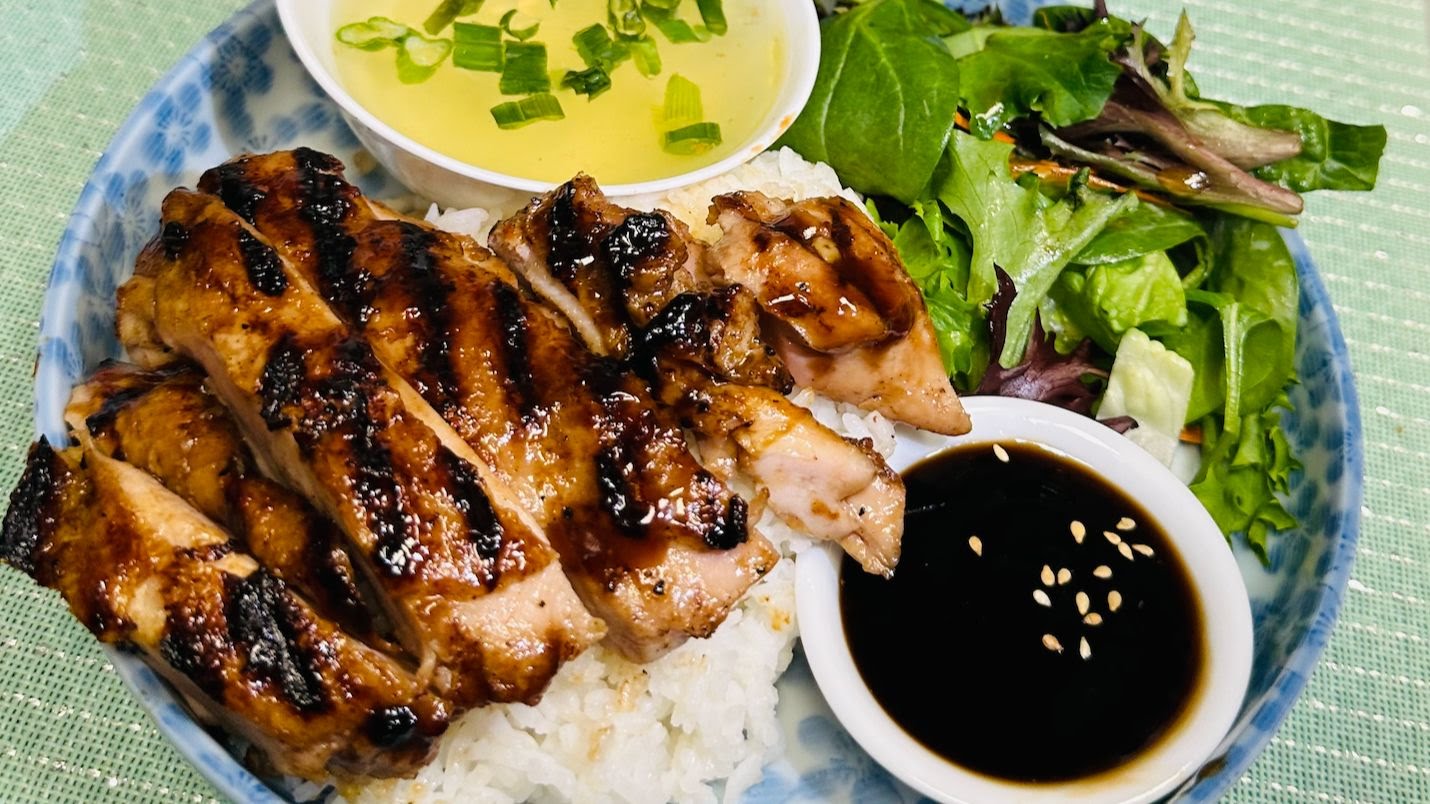 NN Thai Street Food by null