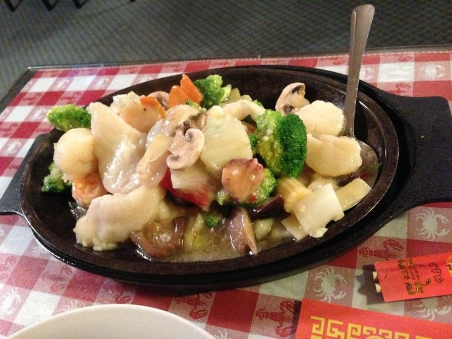 Lee's Chinese Food by null