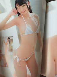 ジュニアアイドル　東亜咲花|駿河屋 - 【買取】東亜咲花/全身・うつ伏せ・水着赤・砂浜/DVD「少女伝説☆あさチュ」特典生写真（女性生写真）