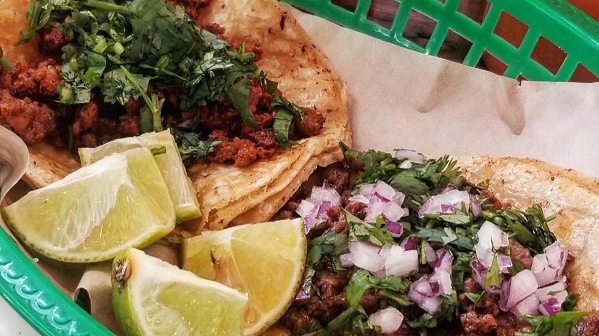 El Serranito Taqueria by null