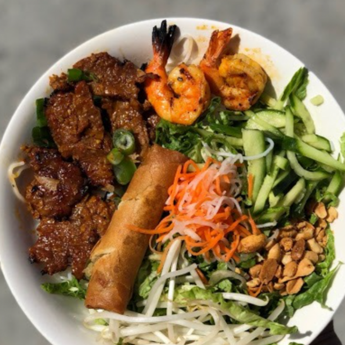 District 7 Pho by null