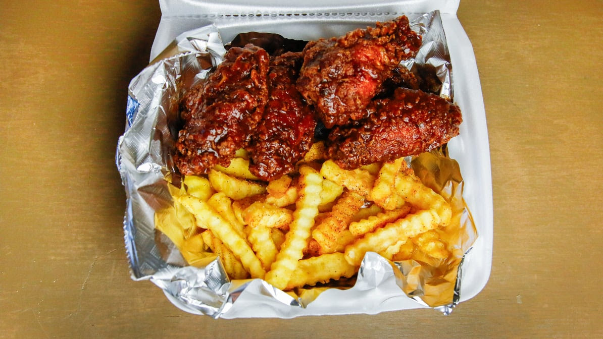 Nyammings Fusion Bistro by null