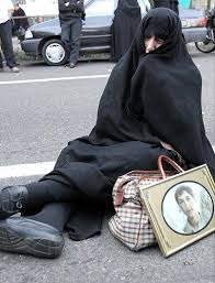 کلیپ کرامات شهدا (( زنده به عشق ))