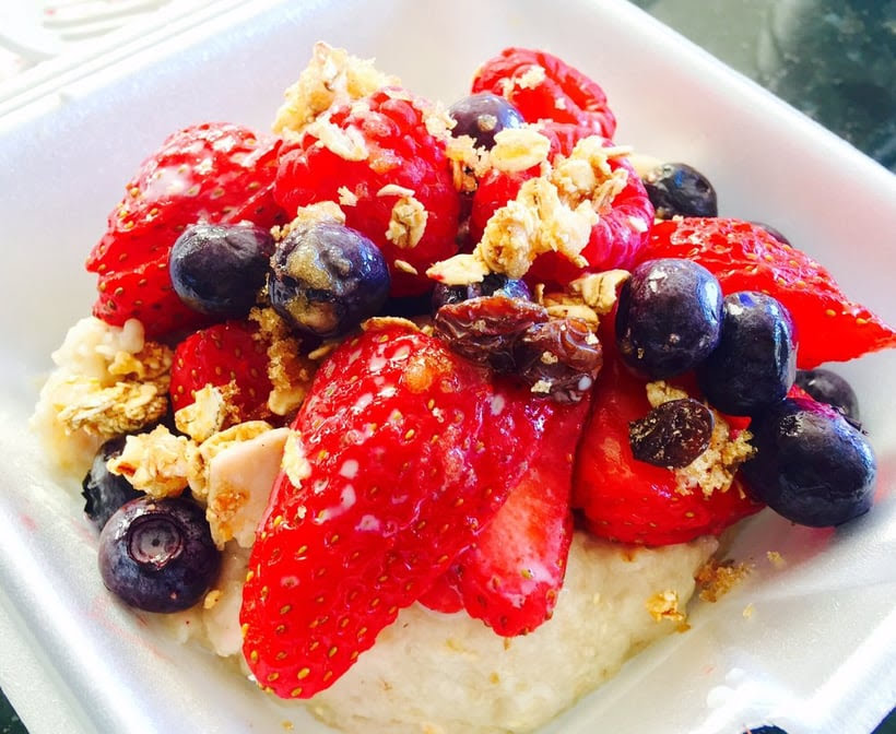 The Cracked Egg by null