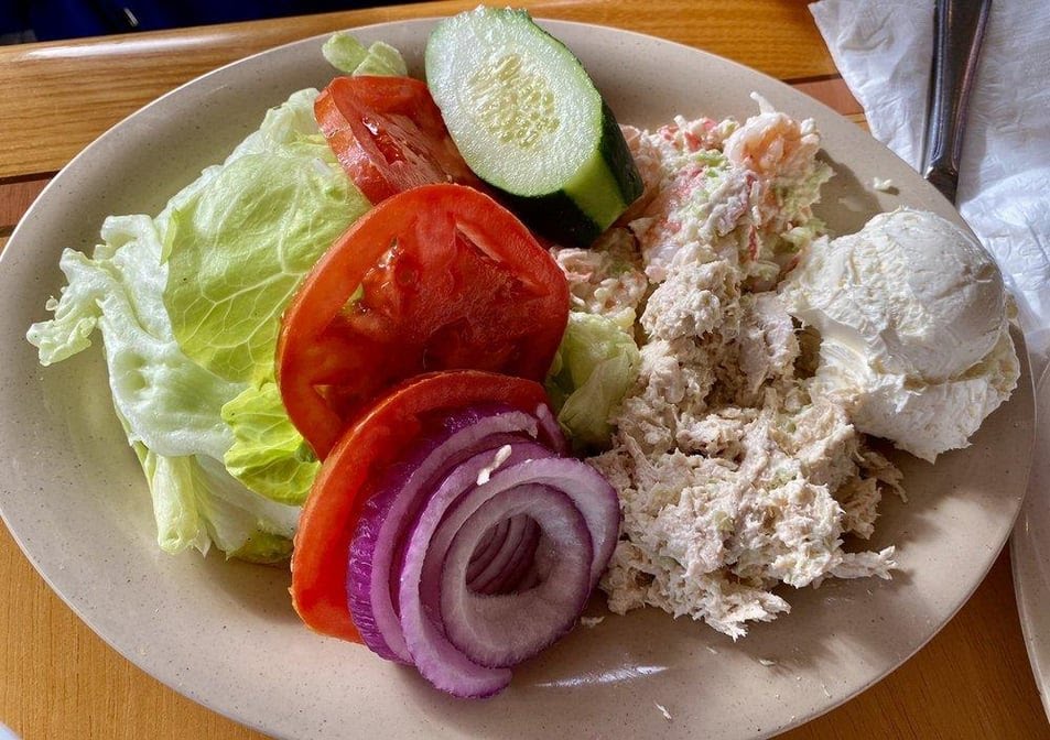 Bagel Cove Restaurant & Deli by null