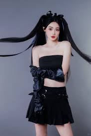 双马尾|别以为扎个双马尾就是少女了，11位中年女星扮嫩，一个比一个辣目_手机搜狐网