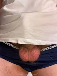 Easaatbaaaaaa qu ivbsazt jpg x Hairy balls