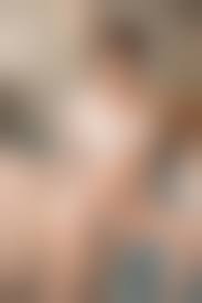 エロい下着の美女　無修正画像|紫の下着がセクシーｗ 日本人にも見えるフランス人スレンダー美女の美尻＆美マンが見れるヌード画像 - ロシアン・ビューティ - Russian  Beauties