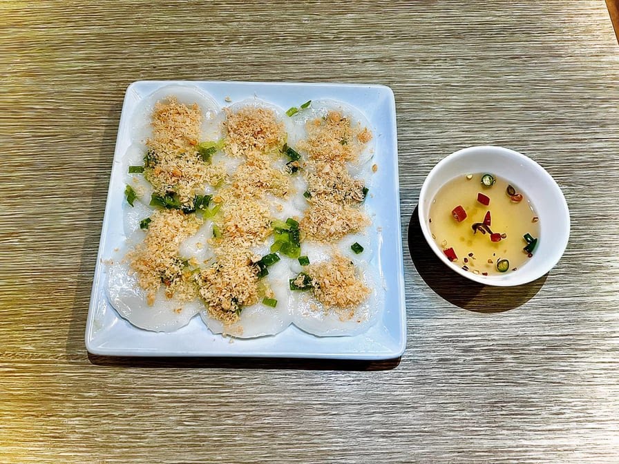 Hai Yen Restaurant by null