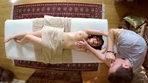 Hidden camera catches wife in massage session jpg x Real spy massage