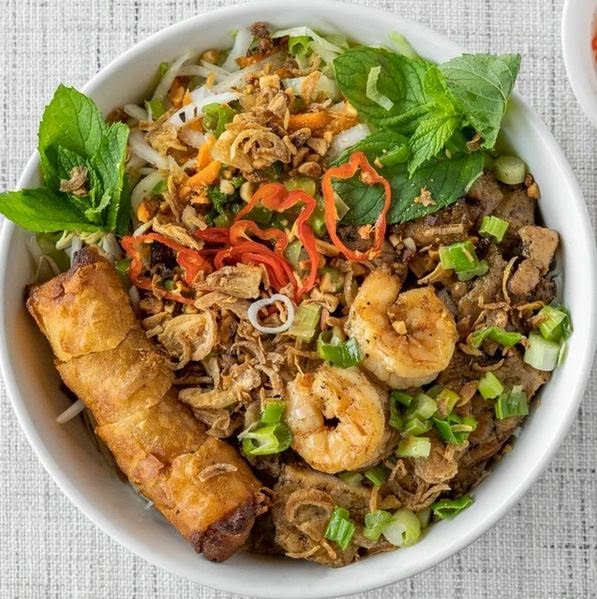 Pho Nom Nom Gaithersburg by null