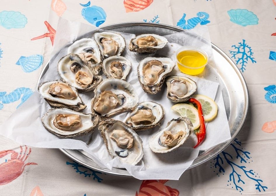 Beachside Seafood Restaurant & Market by null