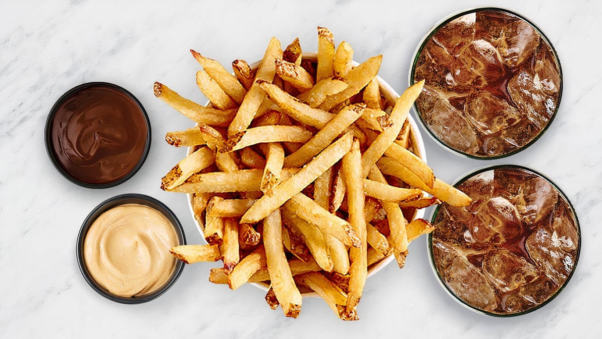 New York Fries Carrefour Laval by null