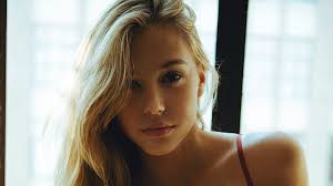 Lauren alexis reactgirlsofyt jpg x Lauren alexis