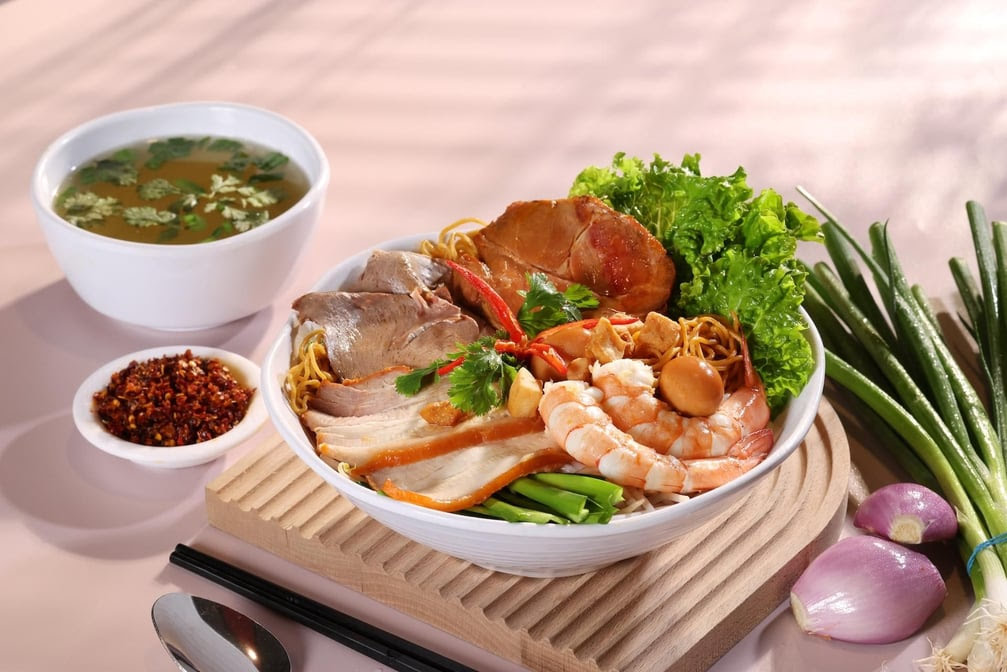 Pho Leo & Grill by null