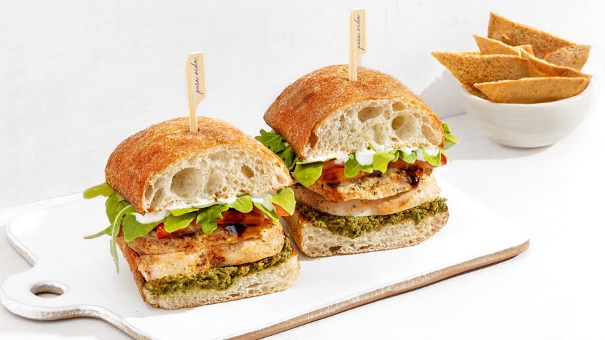 Pura Vida Miami by null